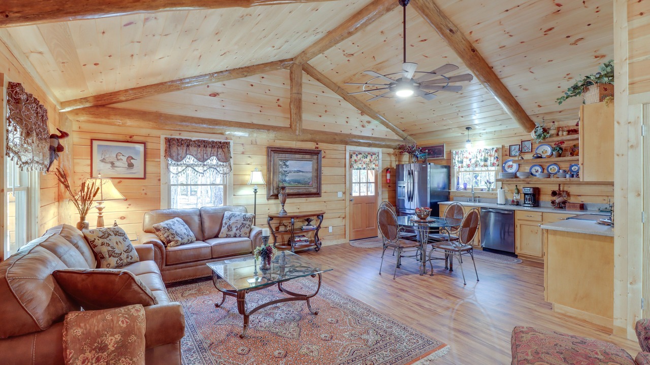 Photo of Bedroom in Tumbling Shoals