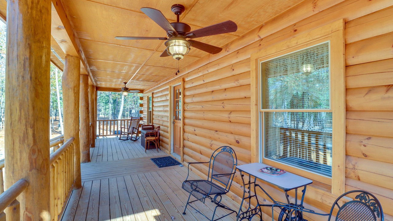 Photo of Patio Balcony in Tumbling Shoals