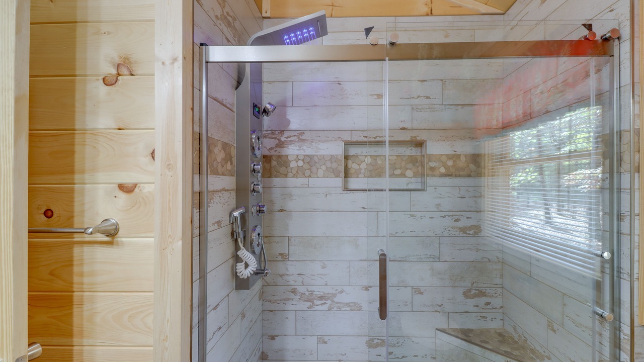 Photo of Bathroom in Tumbling Shoals