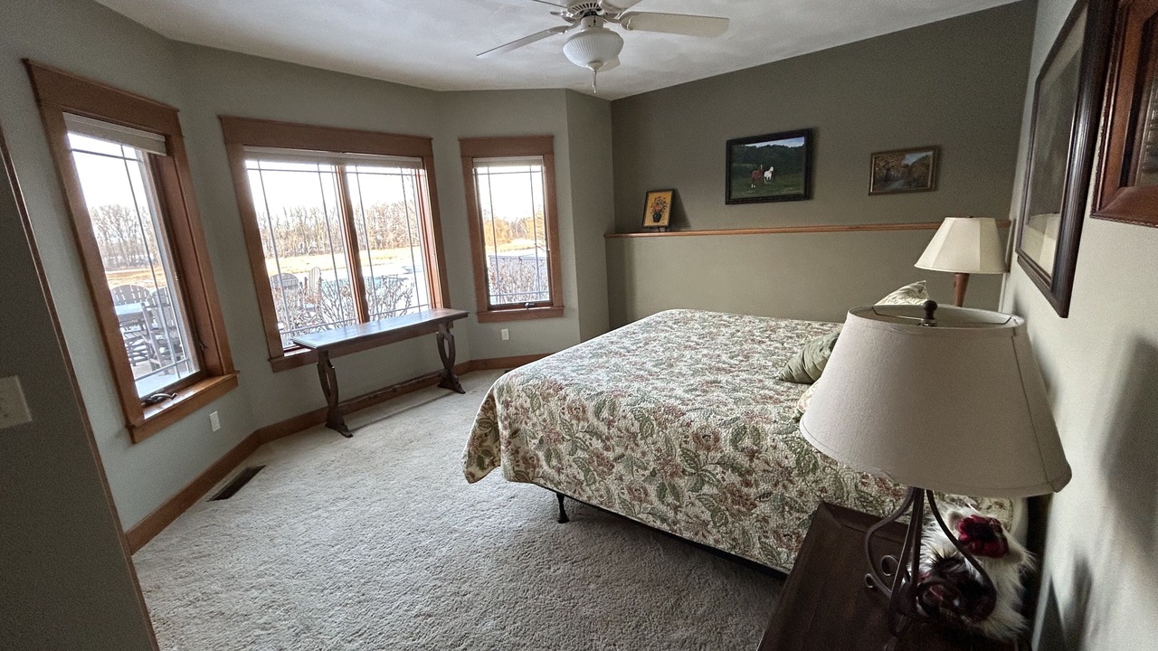 Photo of Others in Pickett