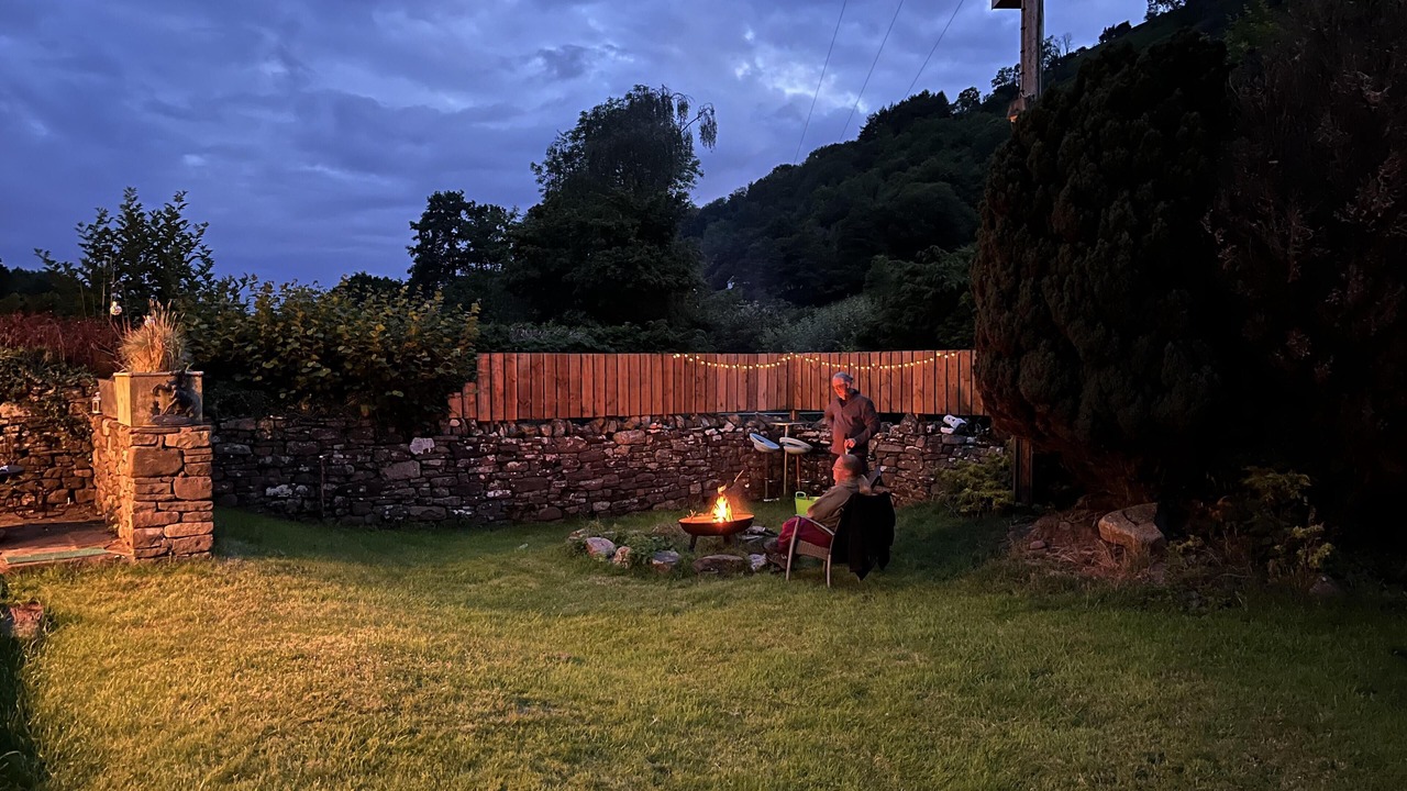 Photo of Others in Cwmdu