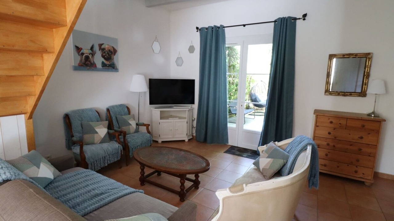 Photo of Livingroom in Saint-Just