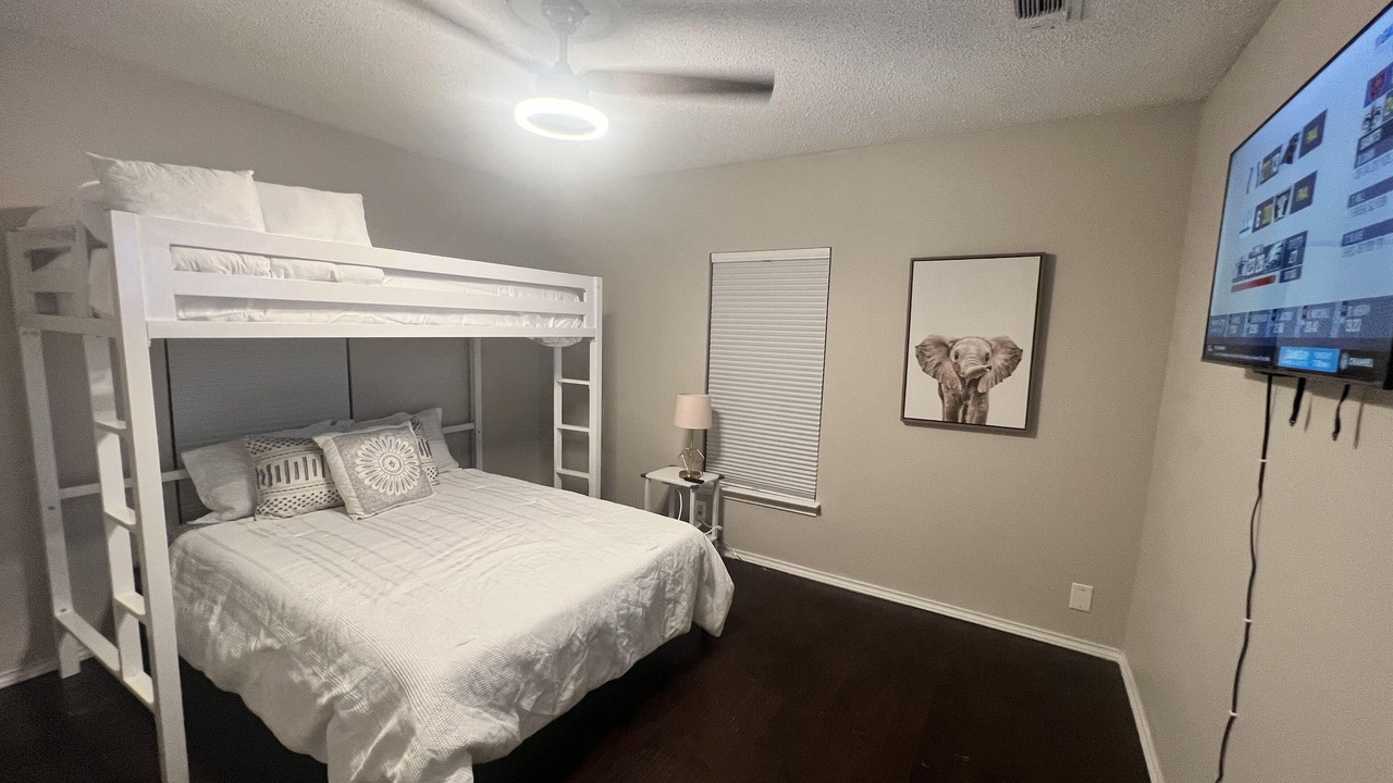 Photo of Bedroom in North Richland Hills