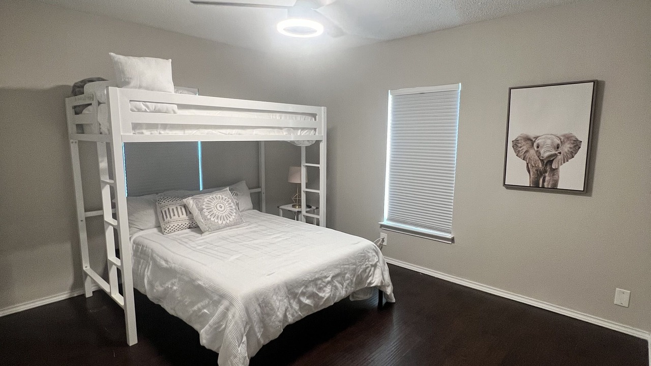 Photo of Bedroom in North Richland Hills