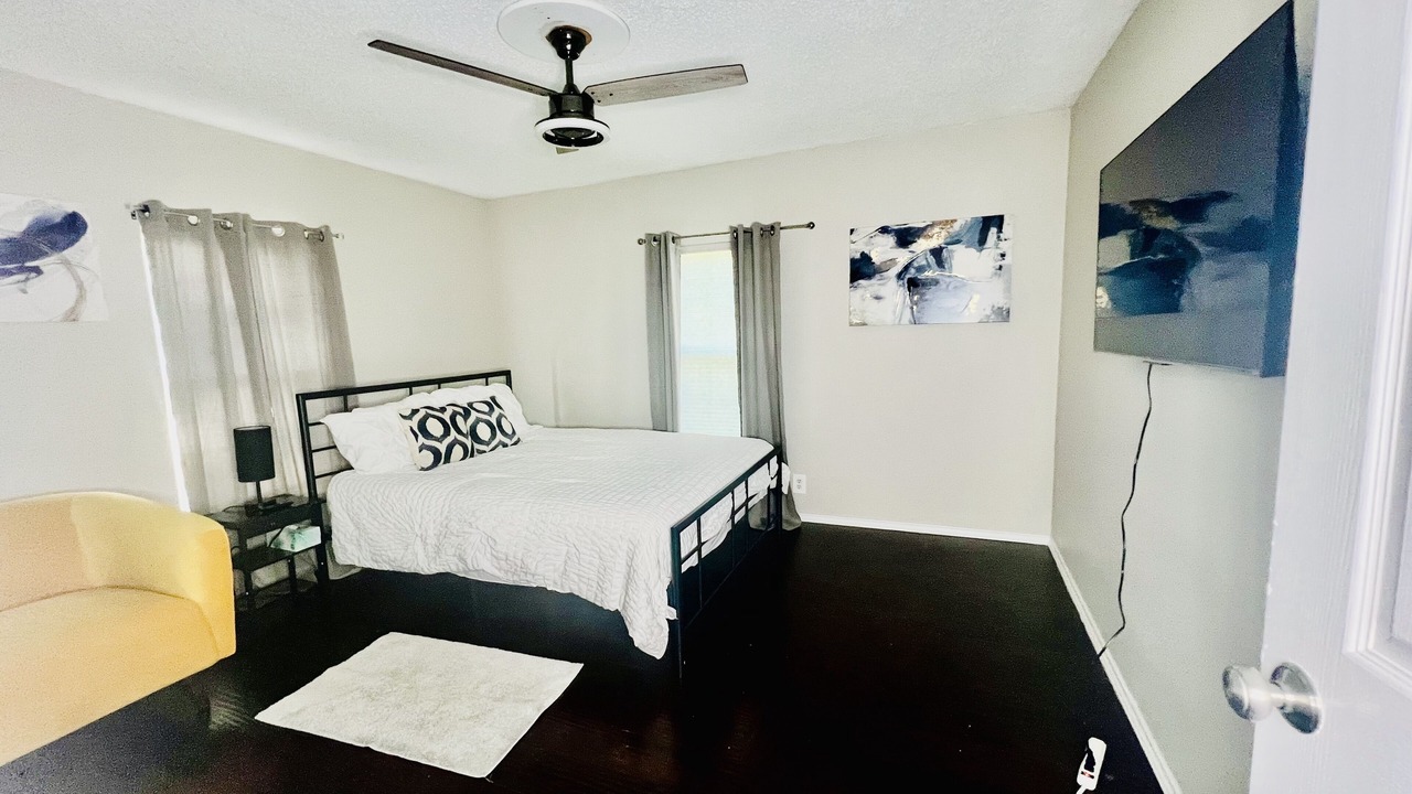 Photo of Bedroom in North Richland Hills