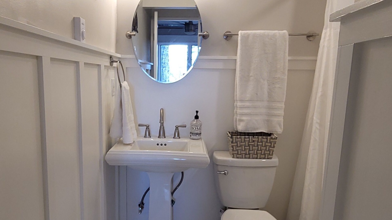 Photo of Bathroom in Nellysford