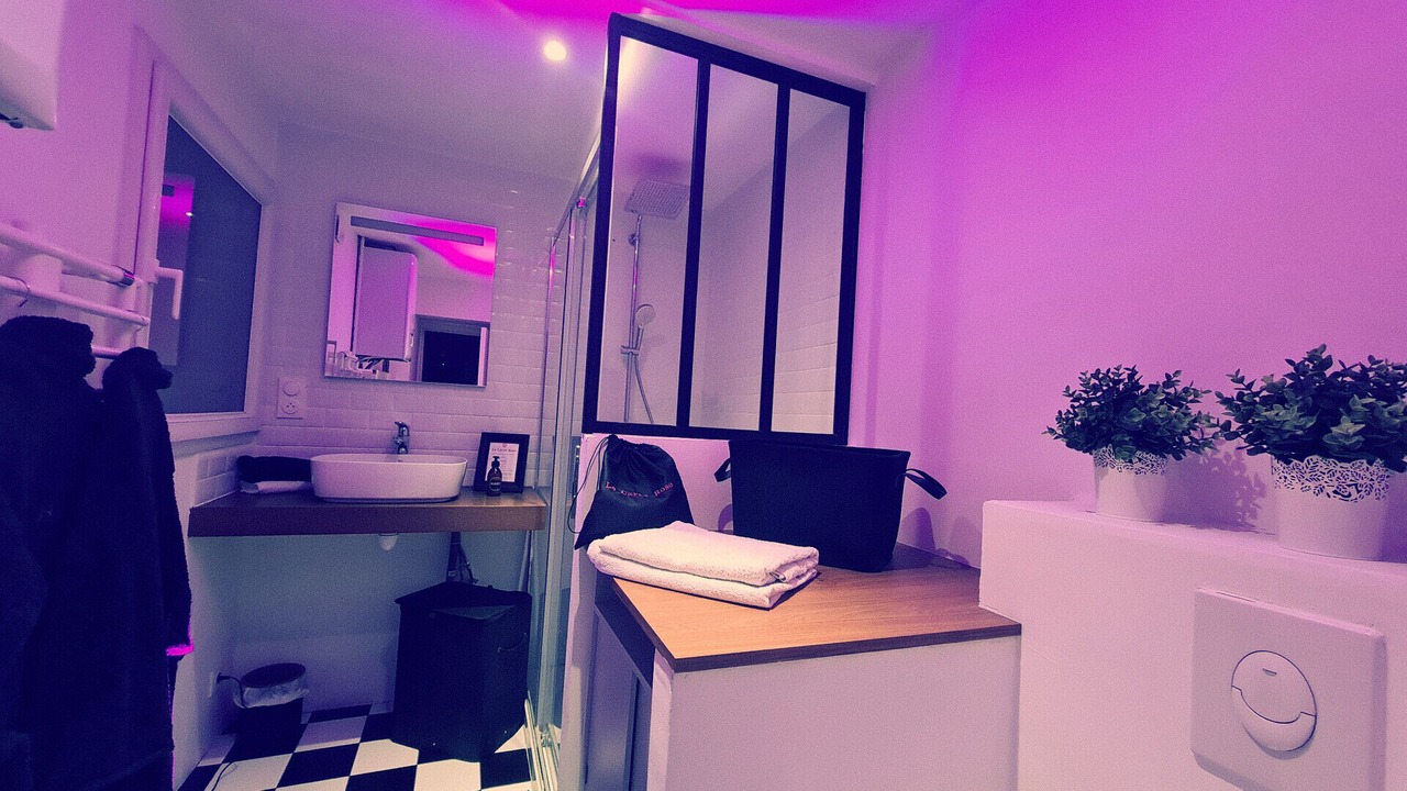 Photo of Bathroom in Bruz