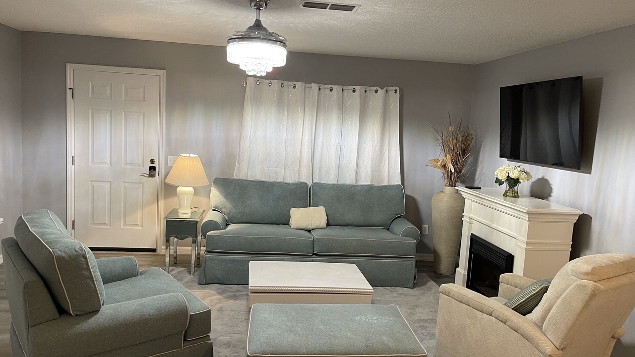 Photo of Livingroom in Lady Lake