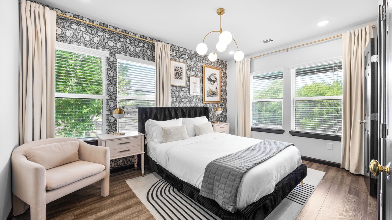 Photo of Bedroom in Greater East End