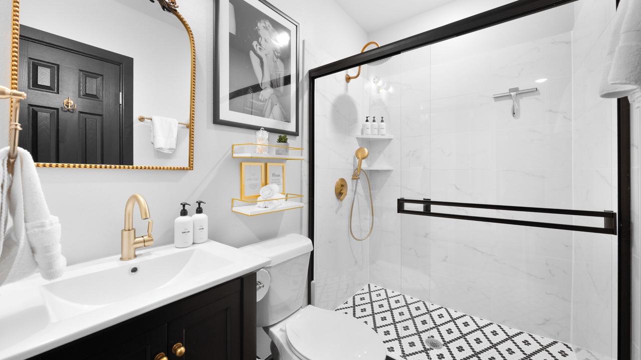 Photo of Bathroom in Greater East End