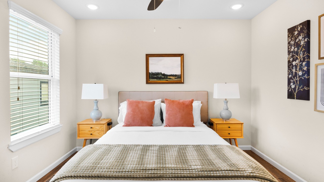 Photo of Bedroom in Greater East End