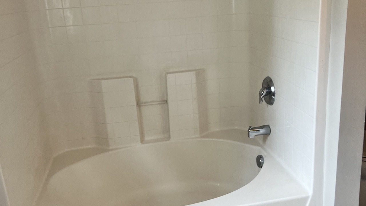 Photo of Bathroom in Peach Orchard