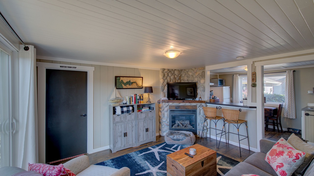 Photo of Livingroom in Long Beach