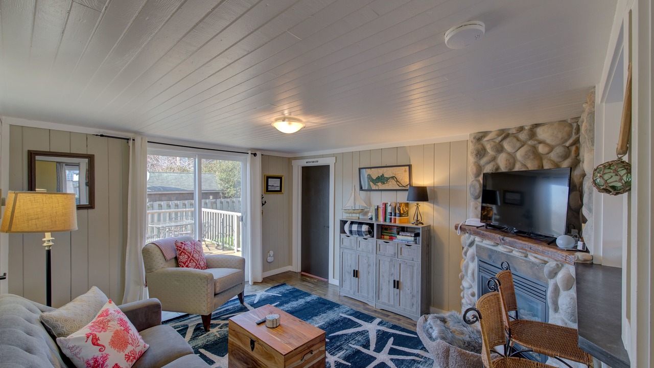 Photo of Livingroom in Long Beach