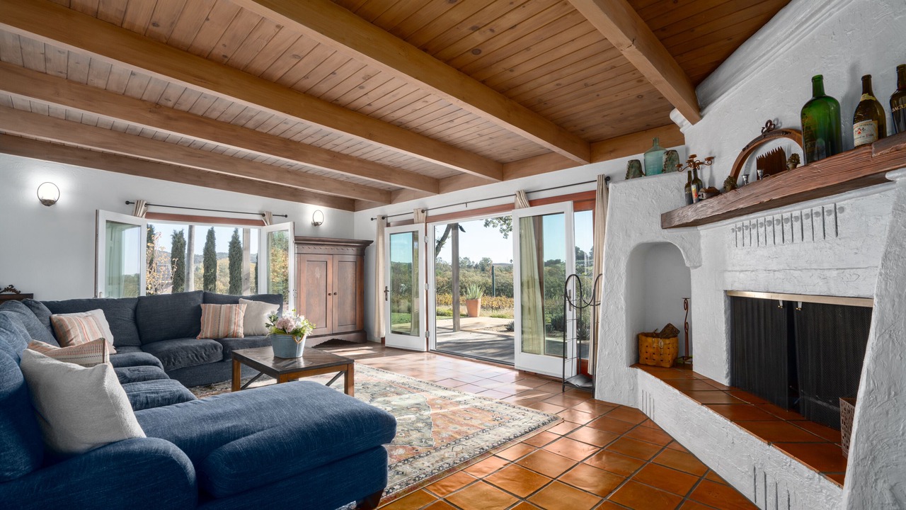 Photo of Livingroom in Sonoma