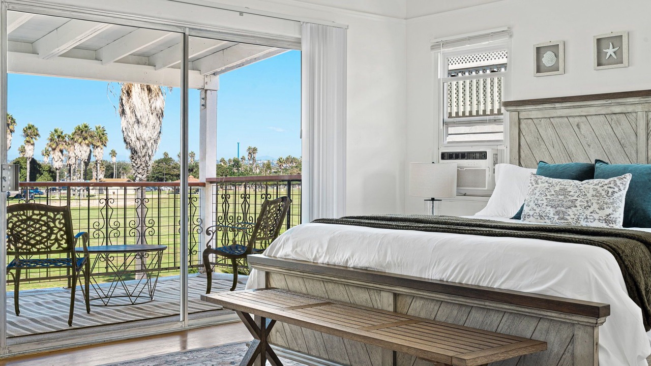 Photo of Bedroom in Ocean Beach
