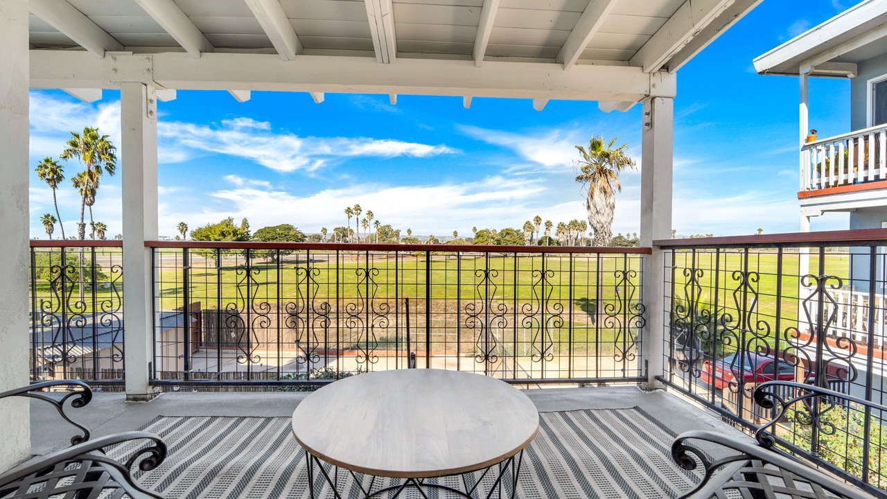 Photo of Patio Balcony in Ocean Beach