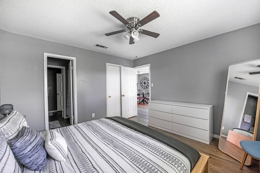 Photo of Bedroom in Franklin Park