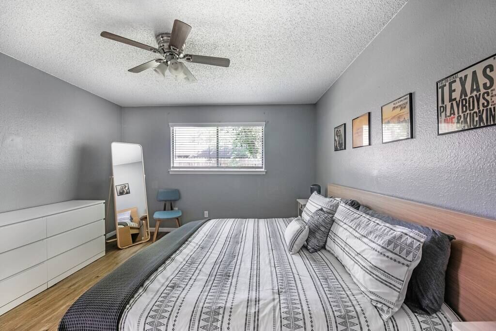 Photo of Bedroom in Franklin Park