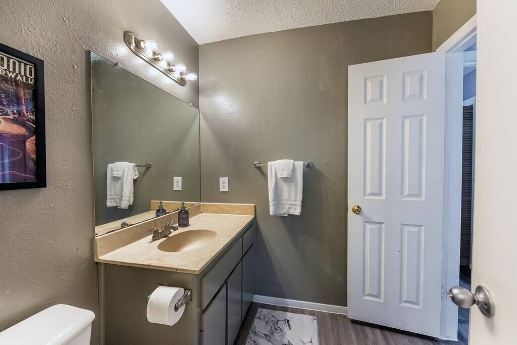 Photo of Bathroom in Franklin Park