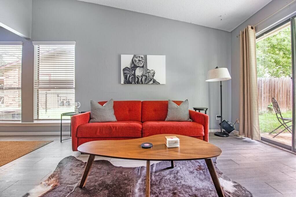 Photo of Livingroom in Franklin Park