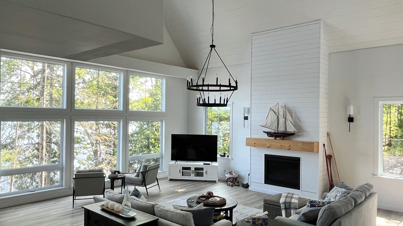Photo of Livingroom in Goulais River