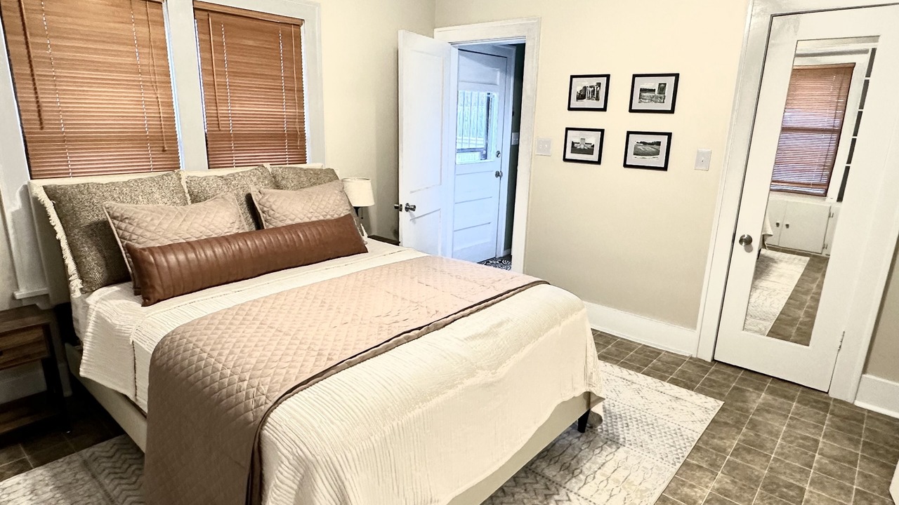 Photo of Bedroom in Cherry Street