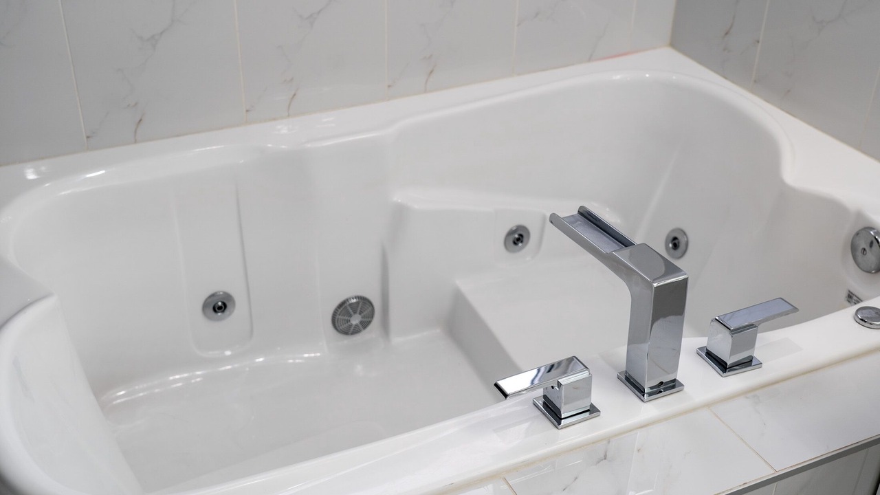 Photo of Bathroom in Parkhill-Stanley Park