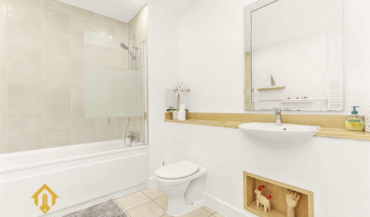 Photo of Bathroom in Bromley South