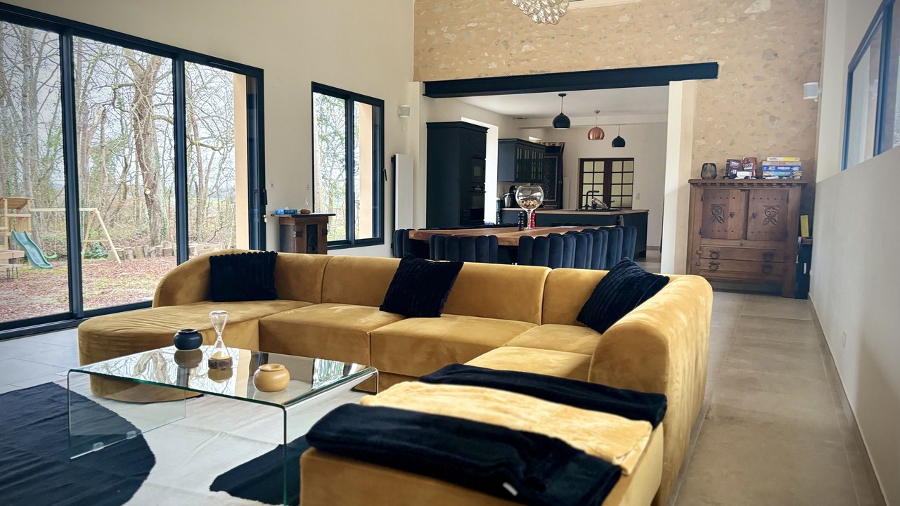 Photo of Livingroom in Montbarrois