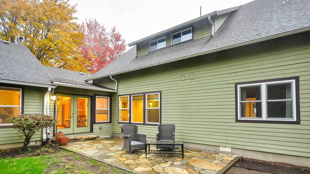 Photo of Outdoor in Oak Grove