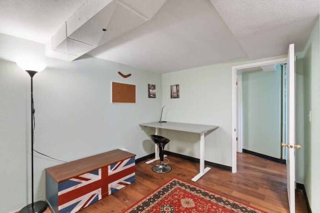 Photo of Others in Lincoln