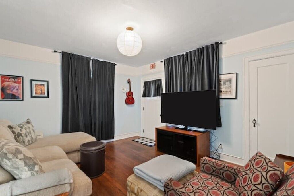 Photo of Livingroom in Lincoln