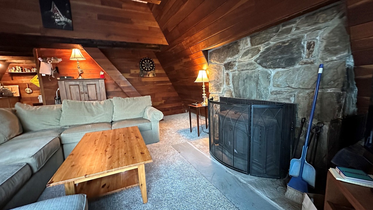 Photo of Livingroom in Mount Holly