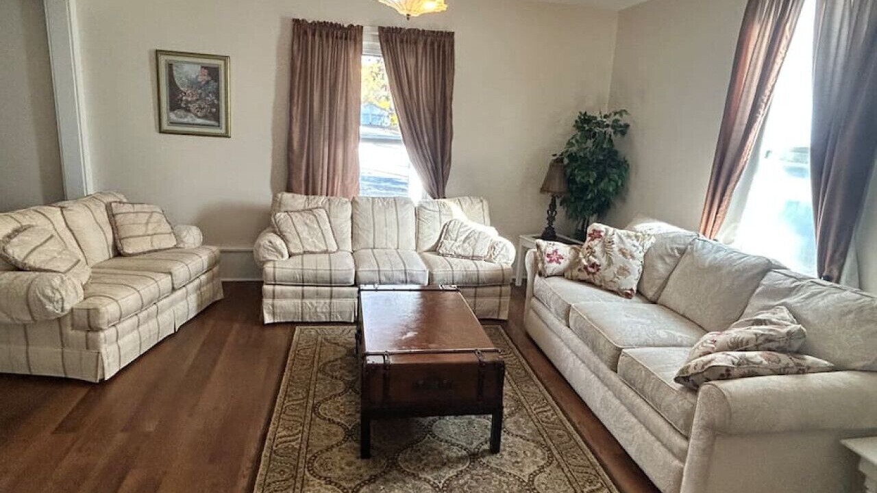 Photo of Livingroom in Sacramento