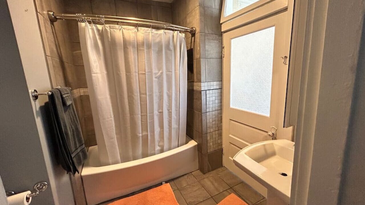 Photo of Bathroom in Sacramento