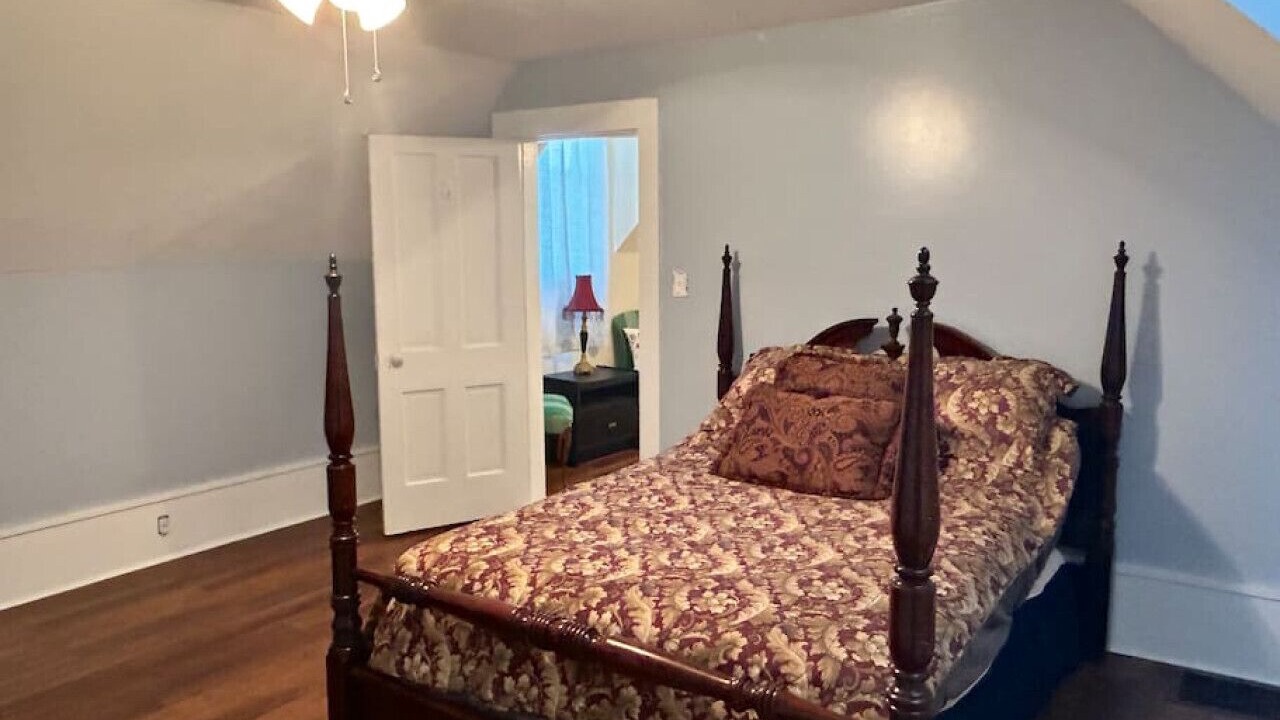 Photo of Bedroom in Sacramento