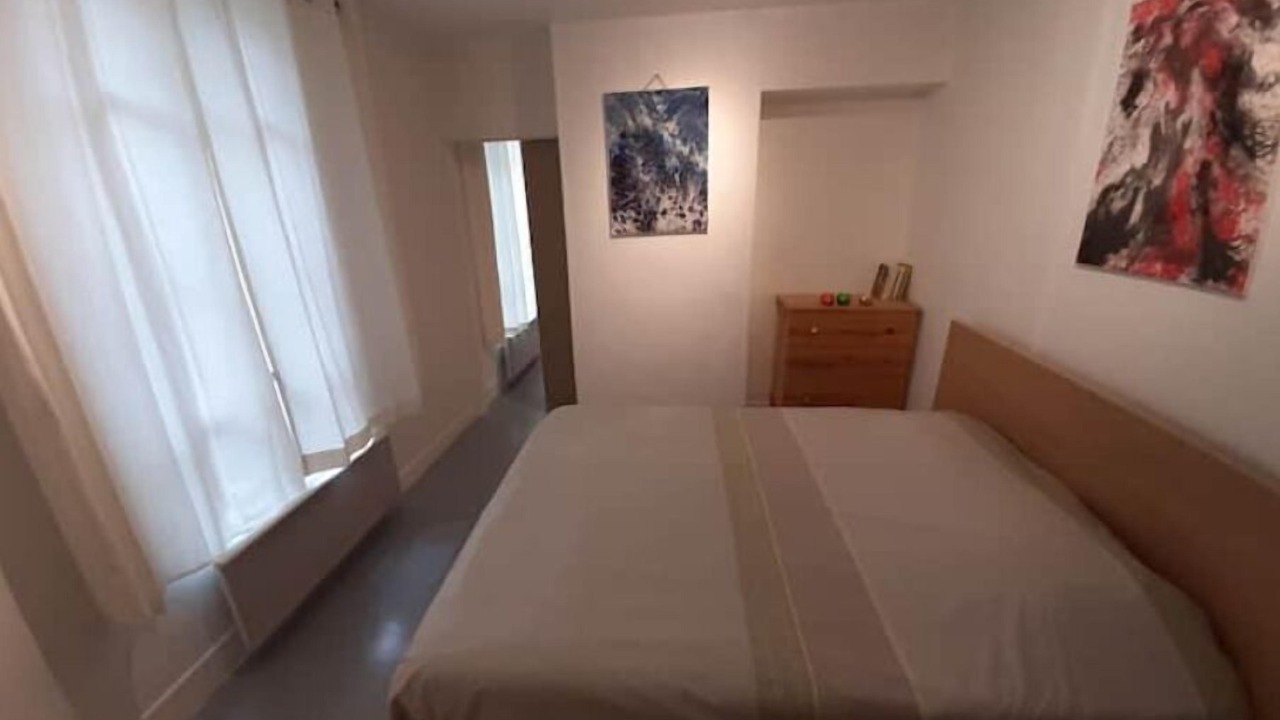Photo of Bedroom in Quinze-Vingts
