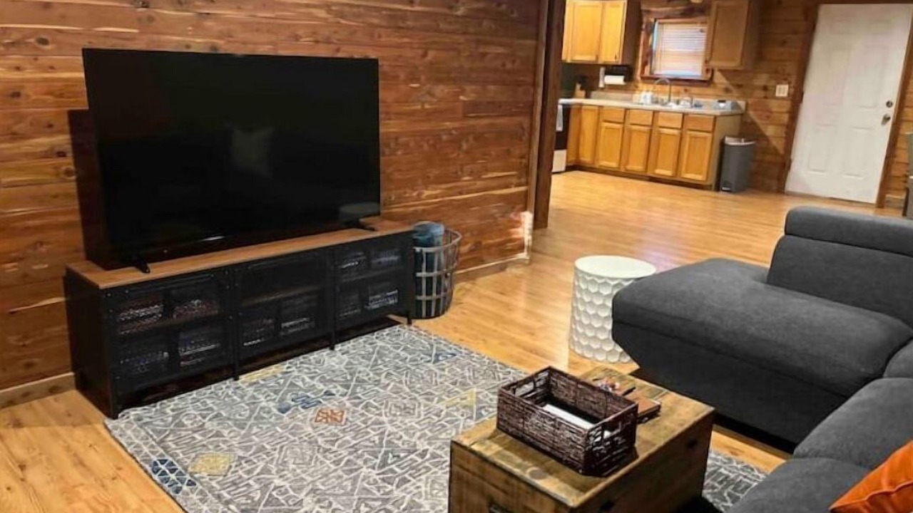Photo of Livingroom in Russellville