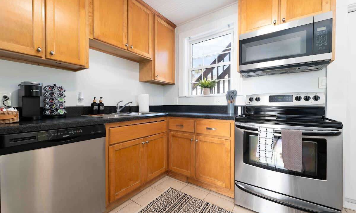 Photo of Kitchen in Neptune Beach
