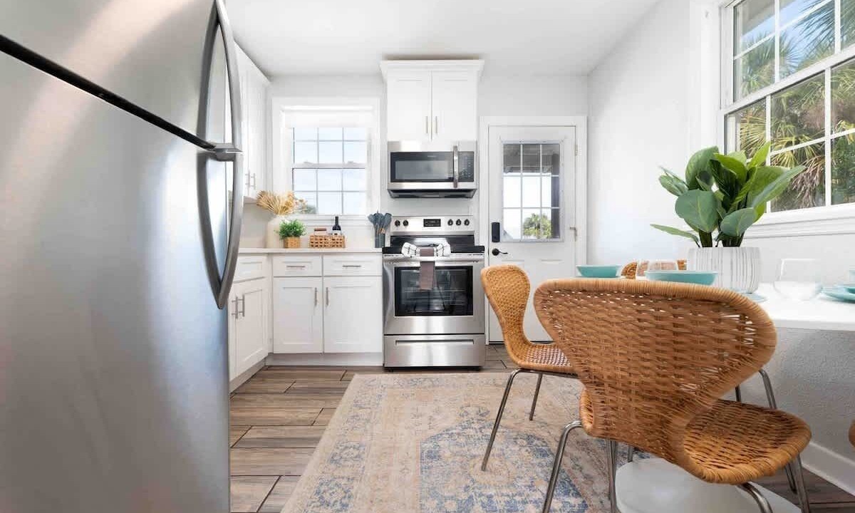 Photo of Kitchen in Neptune Beach