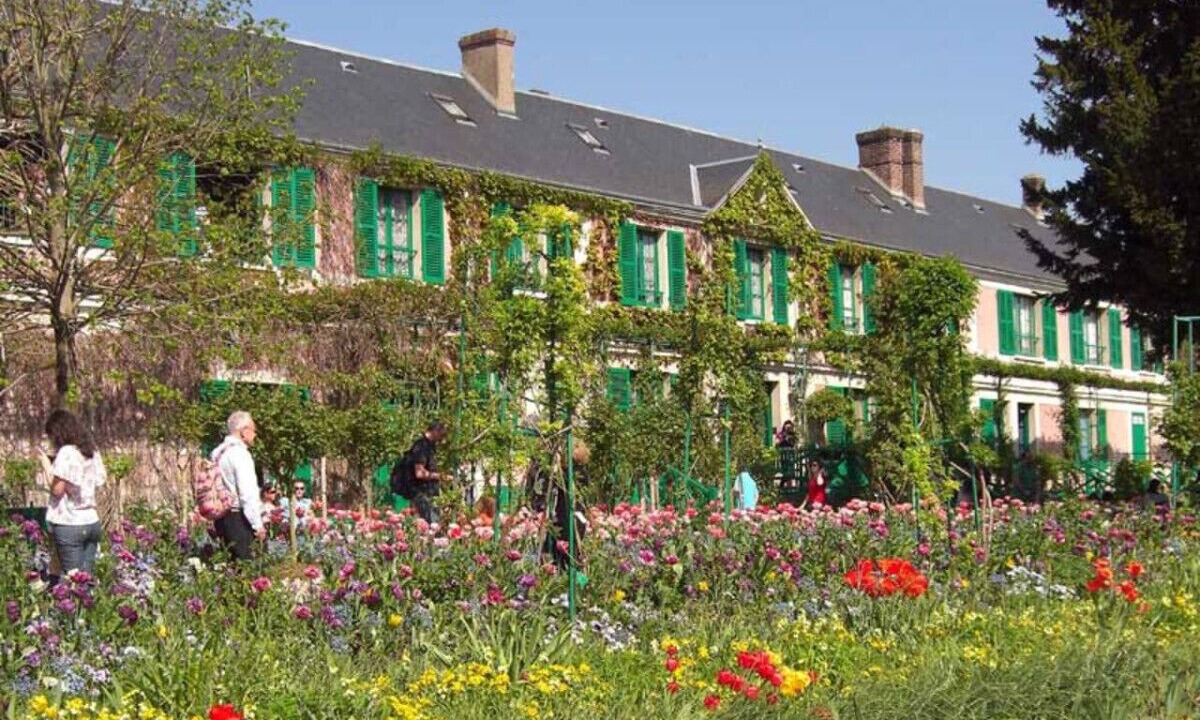 Photo of Others in Evreux