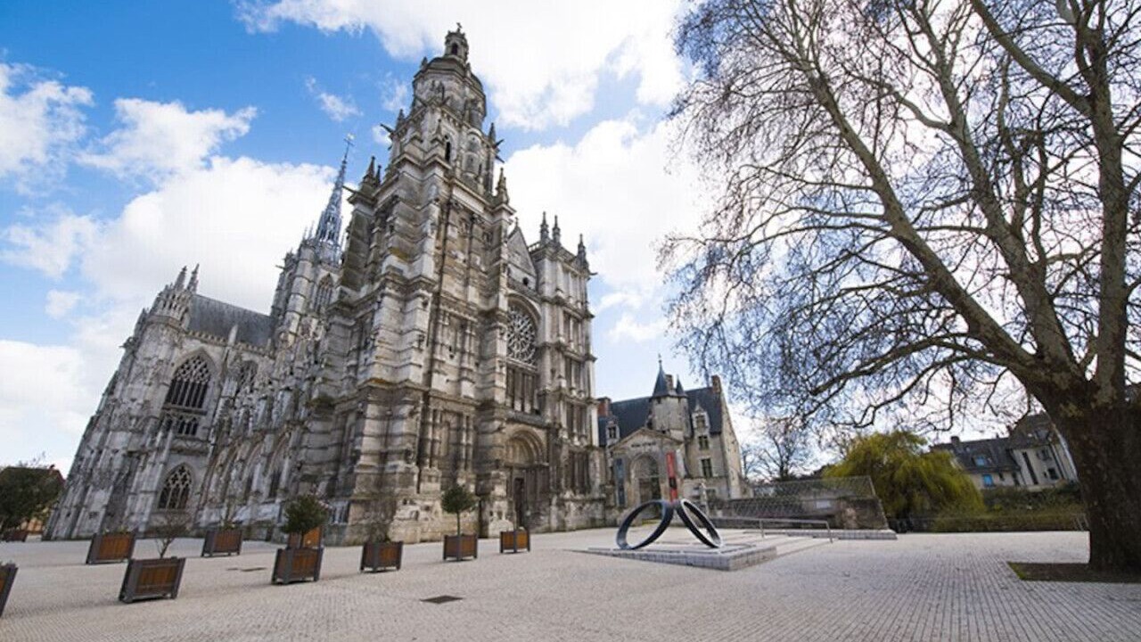 Photo of Others in Evreux