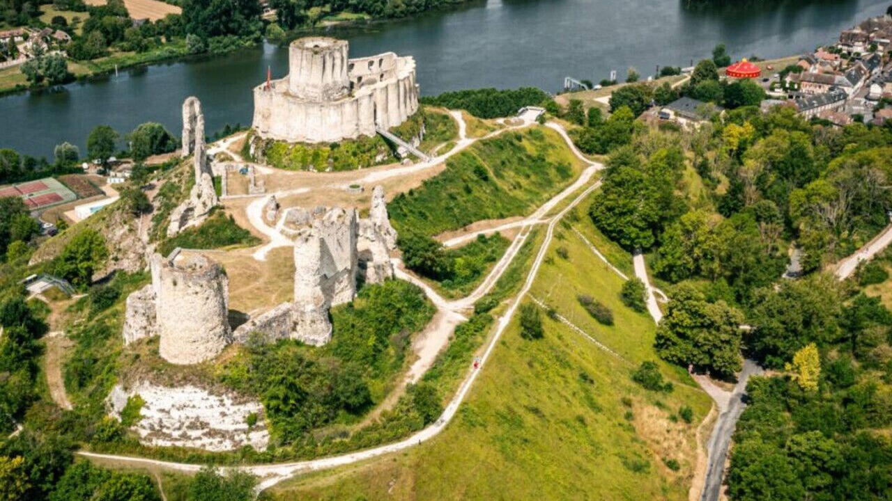 Photo of Others in Evreux