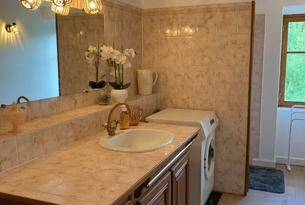 Photo of Bathroom in Razes