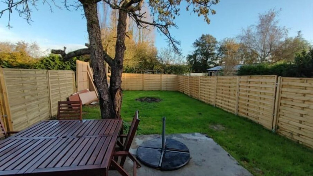 Photo of Outdoor in Arry