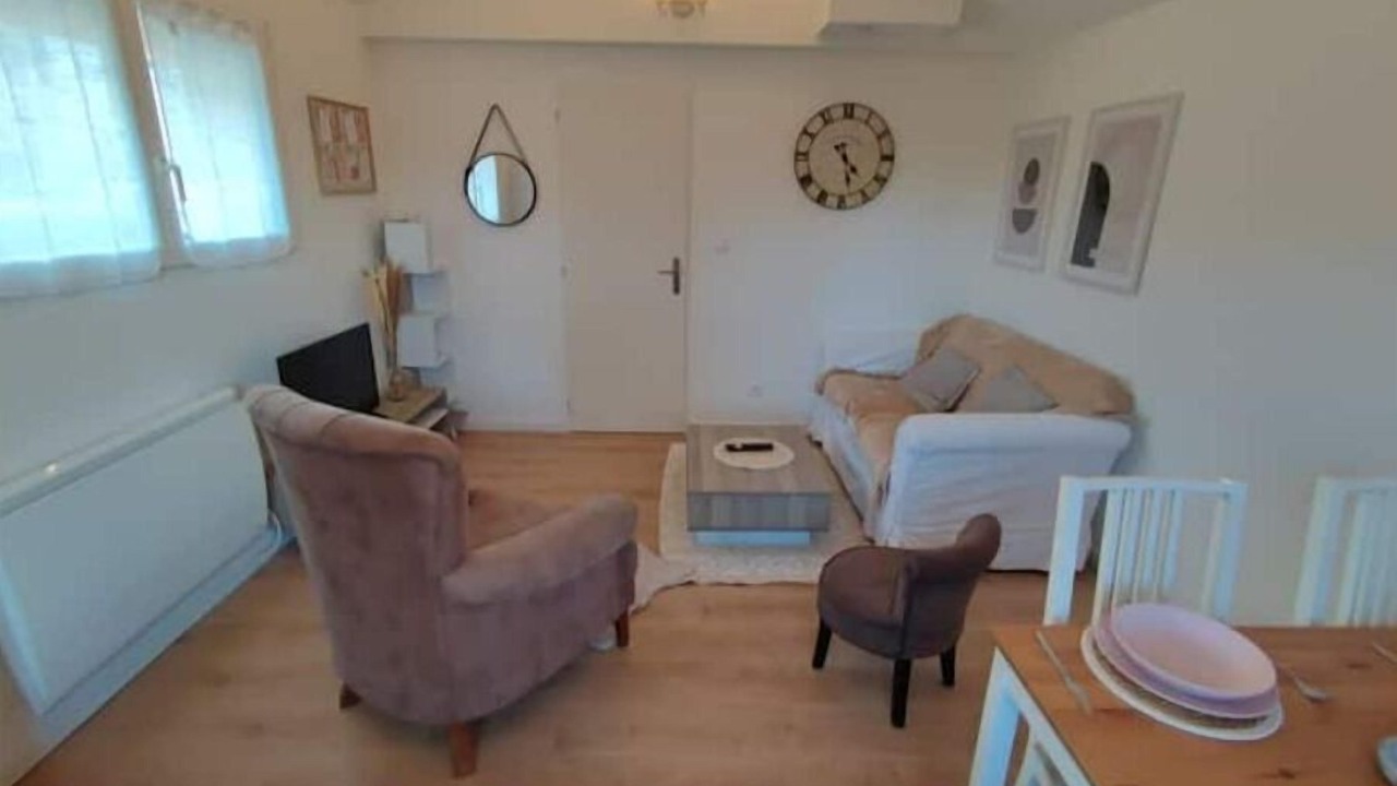 Photo of Livingroom in Arry