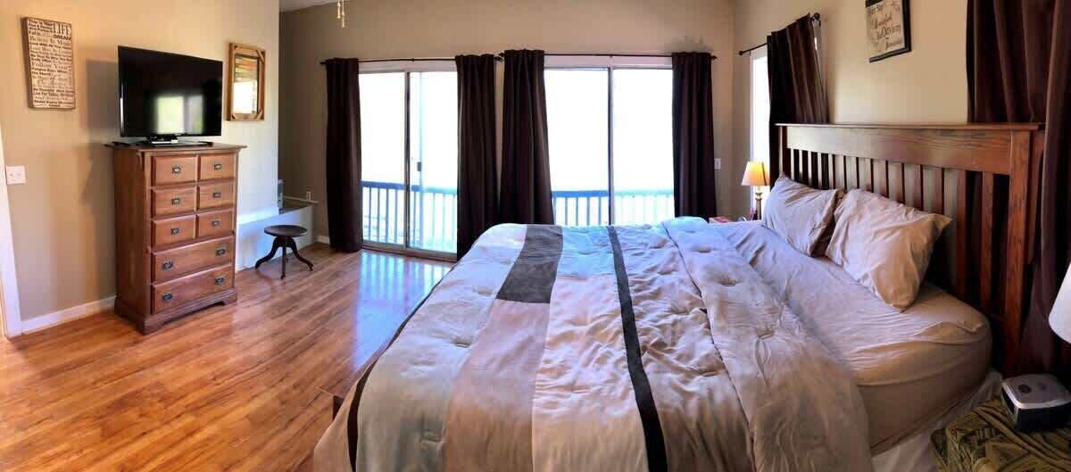 Photo of Bedroom in Sylvan Shores