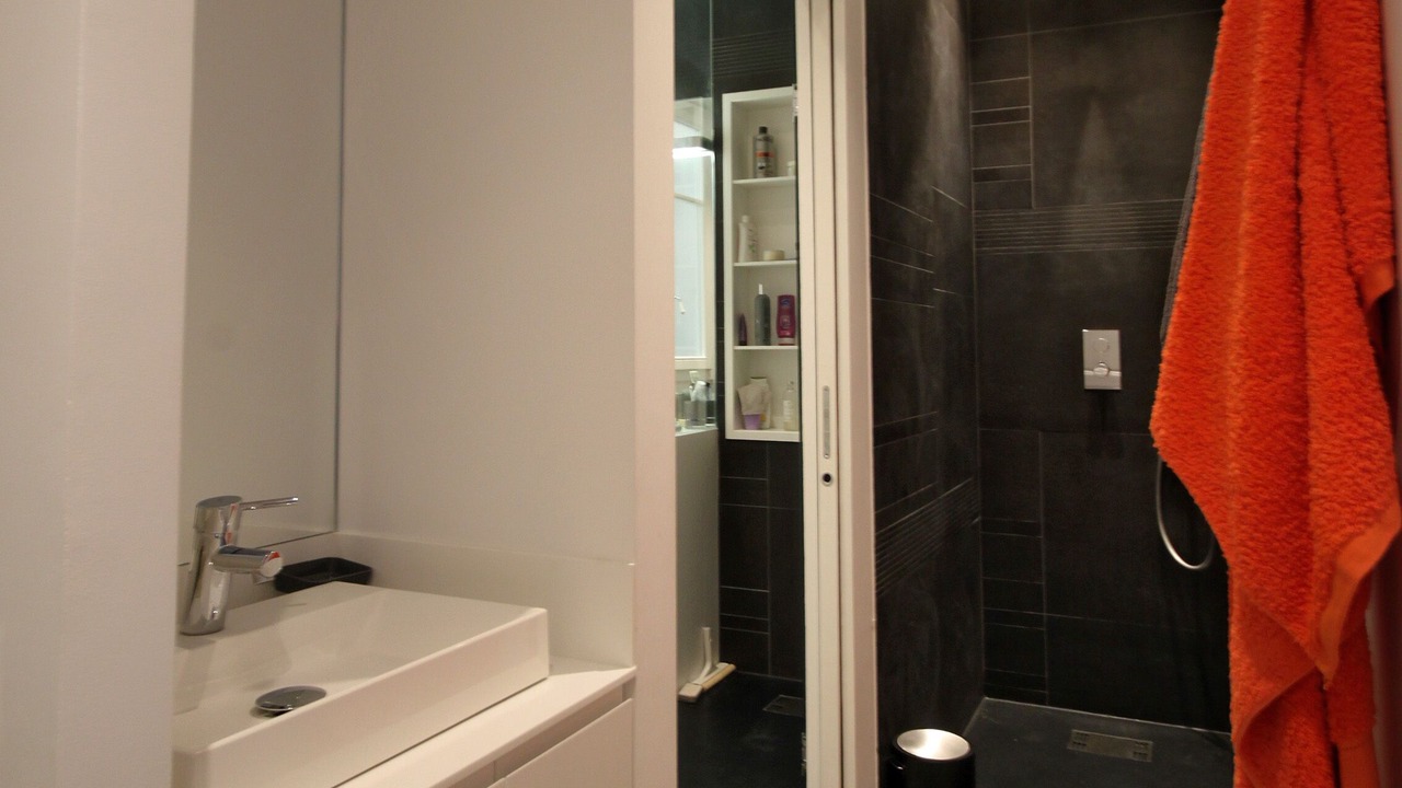 Photo of Bathroom in Val-de-Grace