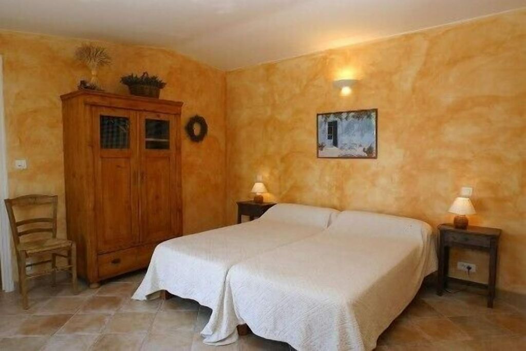 Photo of Bedroom in Joucas